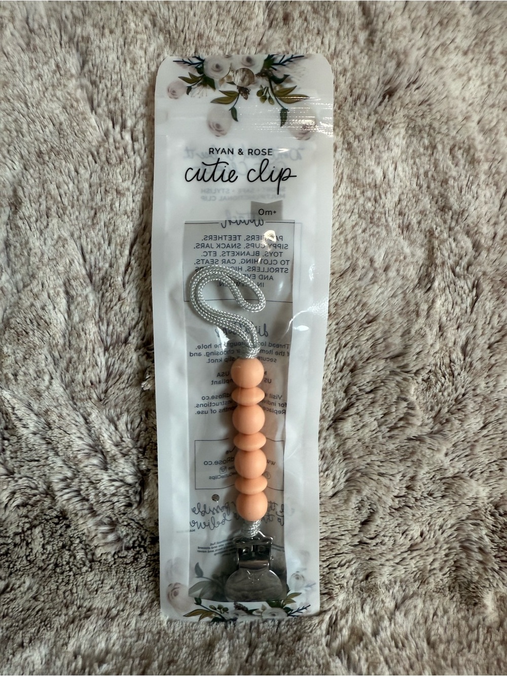 Ryan & Rose Peach Cutie Clip
